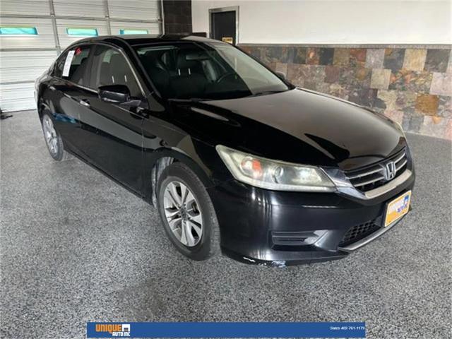 Photo of 2015 Crystal Black Pearl Honda Accord