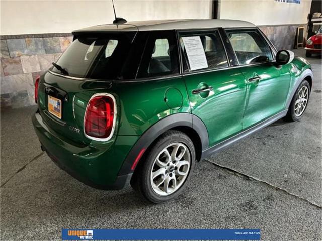 Photo of 2020 British Racing Green MINI Hardtop
