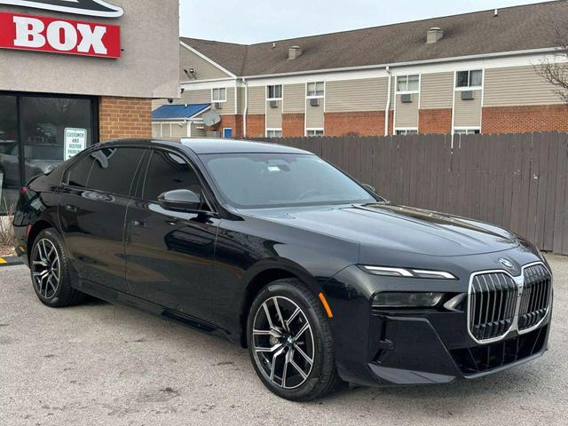 Photo of 2023 Black BMW 760