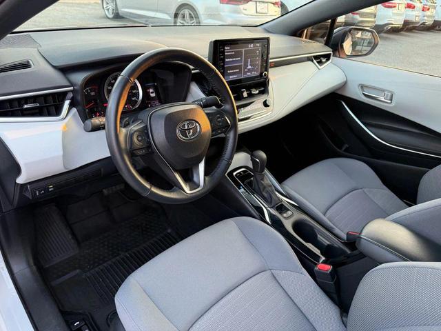 Photo of 2022 White Toyota Corolla