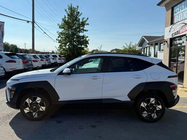 Photo of 2025 White Hyundai KONA