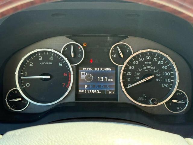 Photo of 2017 White Toyota Tundra