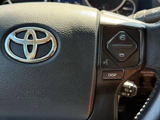 Photo of 2017 White Toyota Tundra