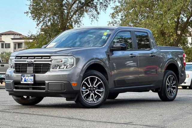 Photo of 2022 CARBONIZED GREY METALLIC Ford Maverick