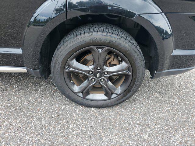 Photo of 2019 Pitch Black Clearcoat Dodge Journey
