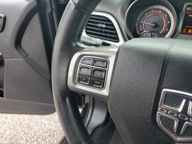 Photo of 2019 Pitch Black Clearcoat Dodge Journey