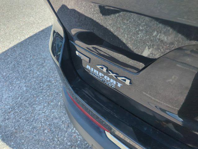 Photo of 2022 Rocky Mountain Pearlcoat Jeep Grand Cherokee L