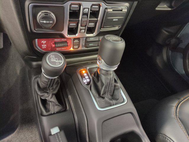 Photo of 2025 Anvil Clearcoat Jeep Wrangler