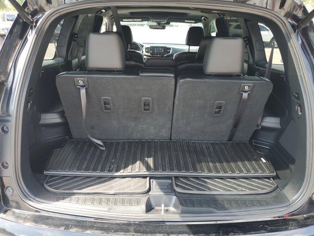Photo of 2022 Crystal Black Pearl Honda Pilot