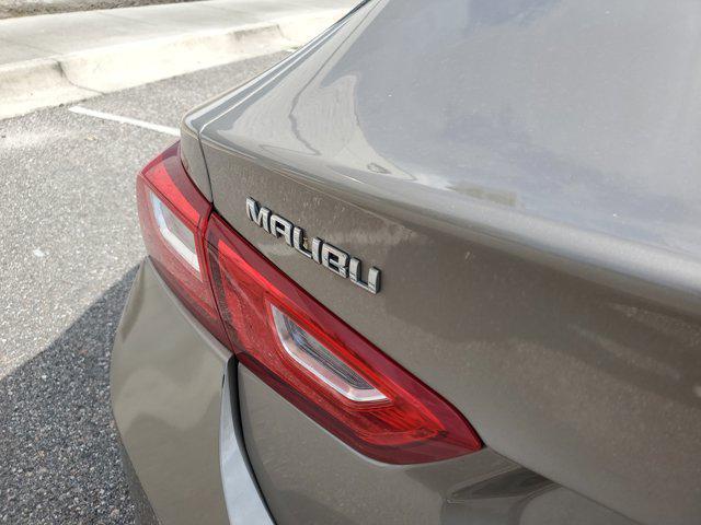 Photo of 2023 Mineral Gray Metallic Chevrolet Malibu