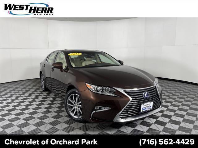 2016 Lexus Es 300h