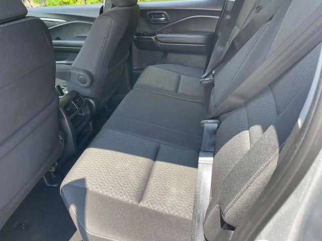 Photo of 2019 Lunar Silver Metallic Honda Ridgeline