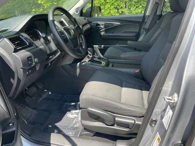 Photo of 2019 Lunar Silver Metallic Honda Ridgeline