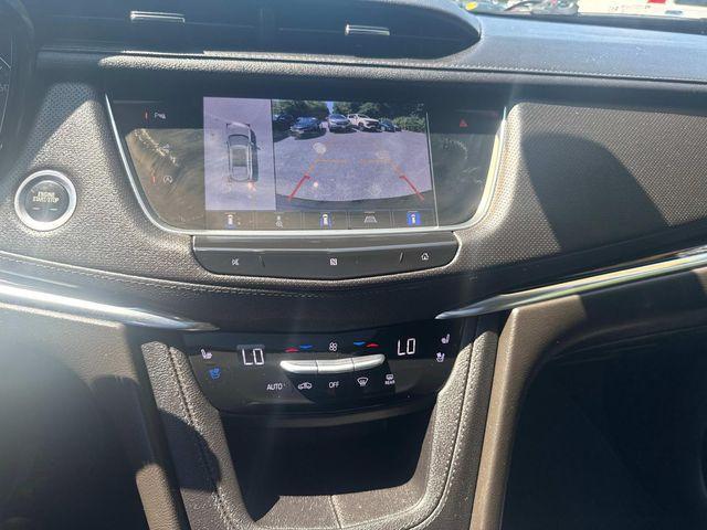 Photo of 2021 Dark Moon Blue Metallic Cadillac XT5