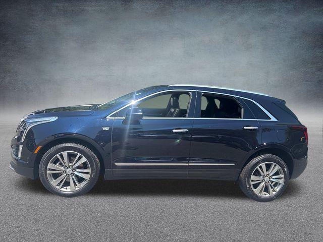 Photo of 2021 Dark Moon Blue Metallic Cadillac XT5