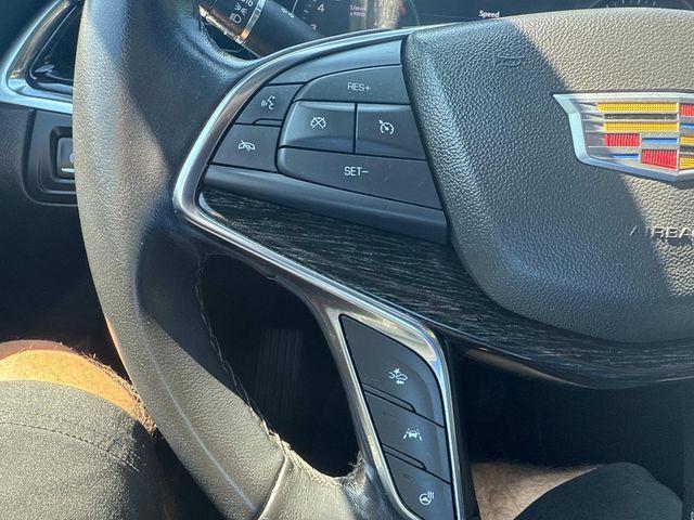 Photo of 2021 Dark Moon Blue Metallic Cadillac XT5