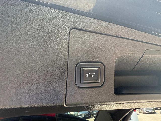 Photo of 2021 Dark Moon Blue Metallic Cadillac XT5