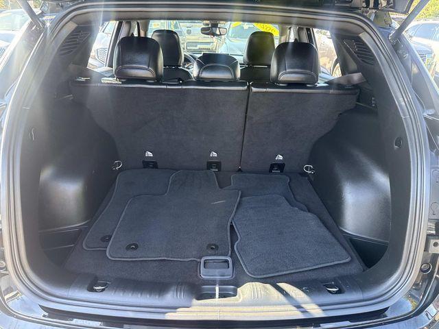 Photo of 2024 Diamond Black Jeep Compass
