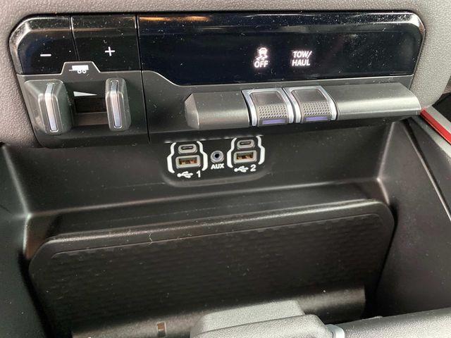 Photo of 2021 Bright White Clearcoat RAM 1500