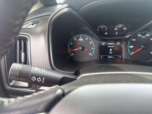 Photo of 2022 Steel Metallic GMC Canyon