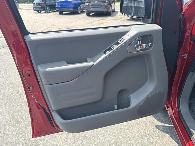 Photo of 2019 Cayenne Red Metallic Nissan Frontier