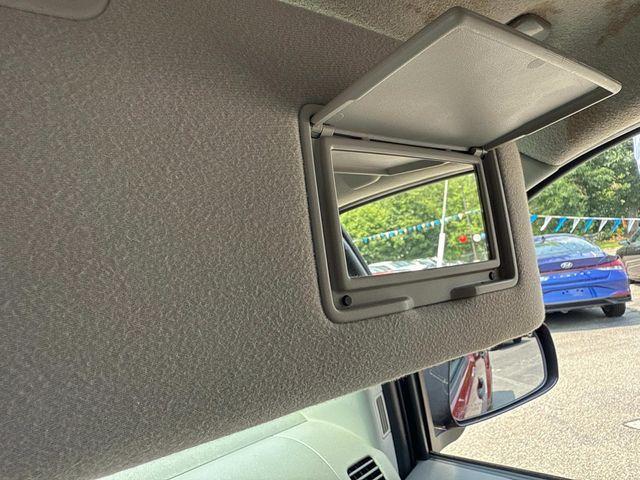 Photo of 2019 Cayenne Red Metallic Nissan Frontier