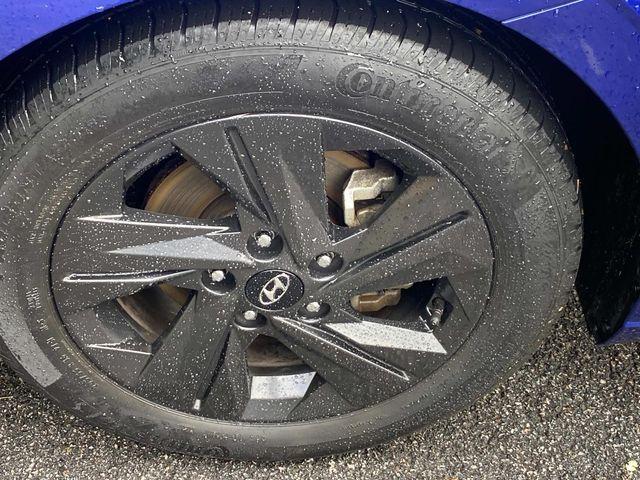 Photo of 2021 Intense Blue Hyundai ELANTRA