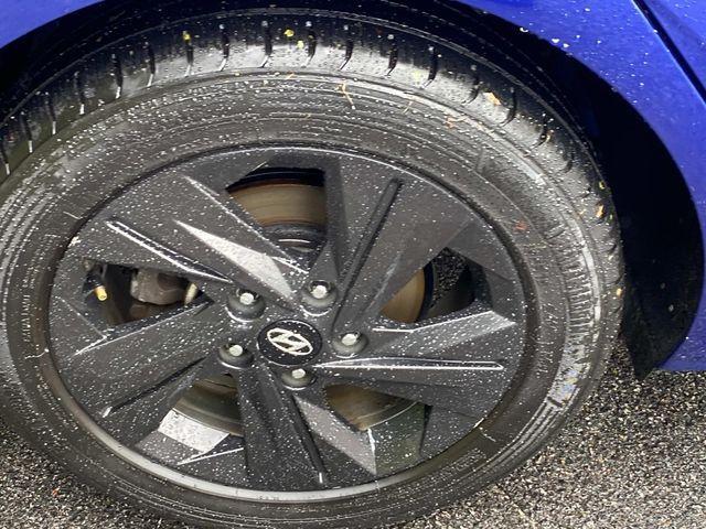 Photo of 2021 Intense Blue Hyundai ELANTRA