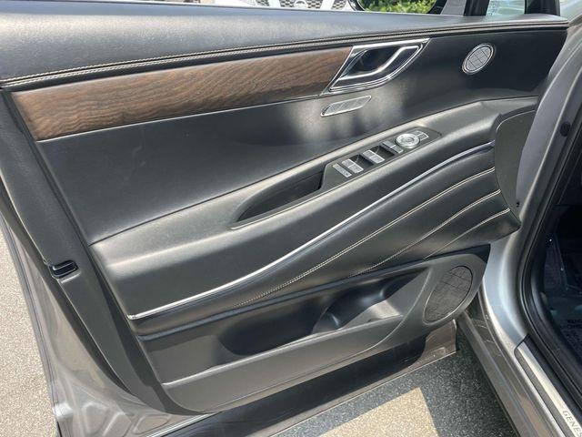 Photo of 2024 Silver Genesis GV80