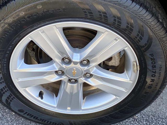 Photo of 2022 Shadow Gray Metallic Chevrolet Trax