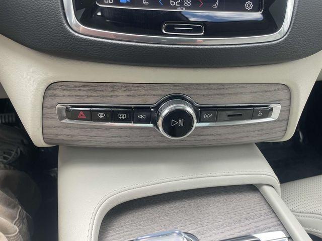 Photo of 2023 Denim Blue Metallic Volvo XC90