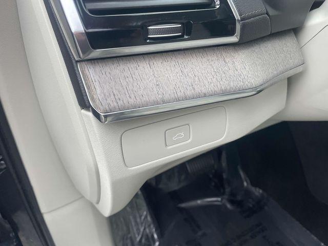 Photo of 2023 Denim Blue Metallic Volvo XC90