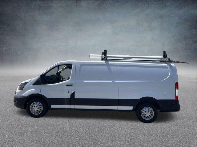 Photo of 2020 Oxford White Ford Transit-150