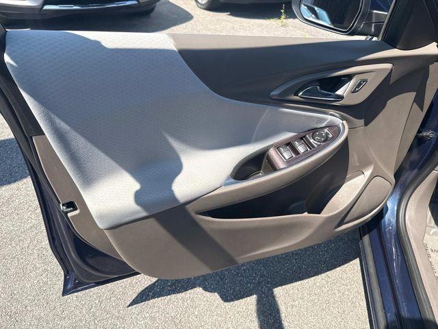 Photo of 2021 Blue Metallic Chevrolet Malibu