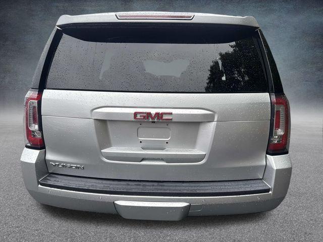 Photo of 2018 Quicksilver Metallic GMC Yukon