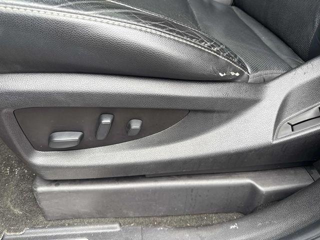 Photo of 2018 Quicksilver Metallic GMC Yukon