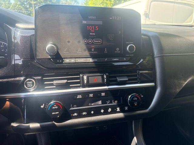 Photo of 2022 Gun Metallic Nissan Pathfinder