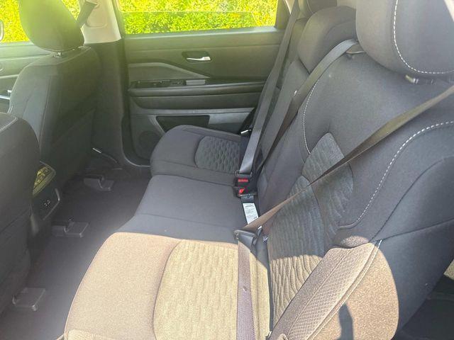 Photo of 2022 Gun Metallic Nissan Pathfinder