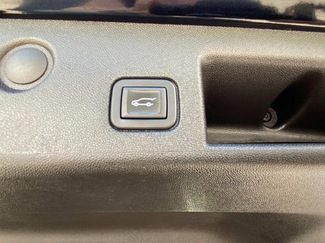 Photo of 2023 Black Metallic Chevrolet Equinox