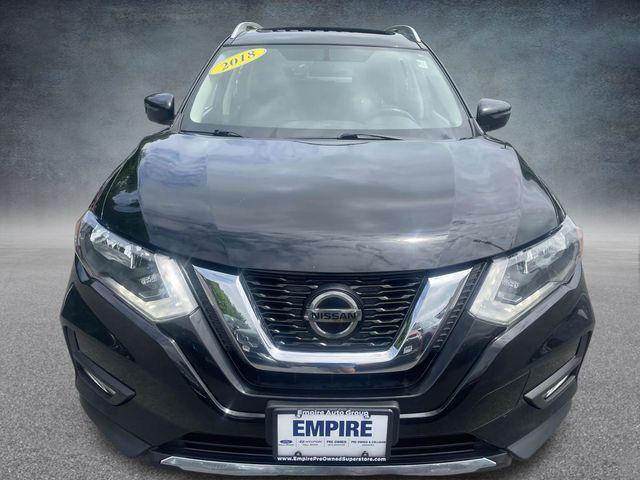 Photo of 2018 Magnetic Black Nissan Rogue
