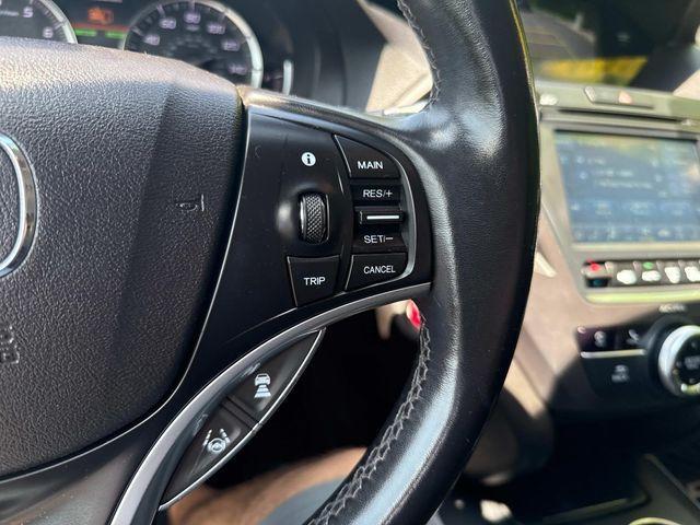 Photo of 2019 Gray Acura MDX