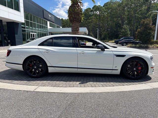 Photo of 2024  Bentley Flying Spur