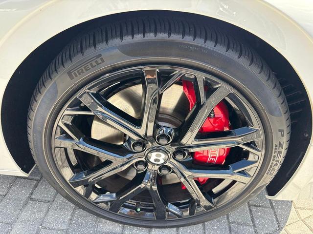 Photo of 2024  Bentley Flying Spur