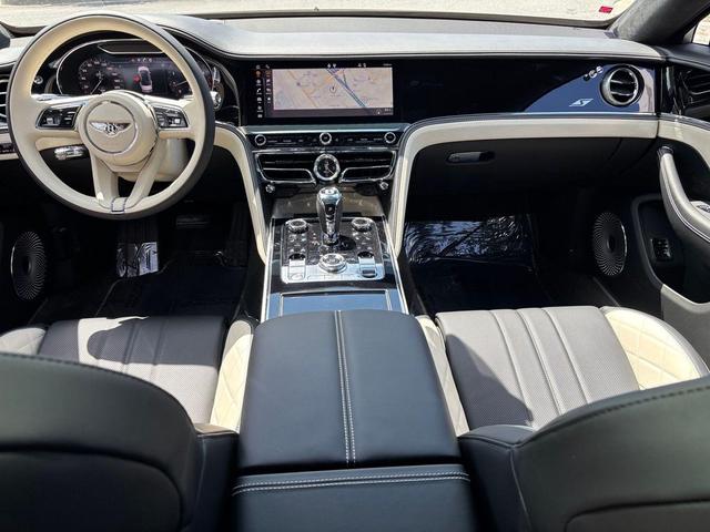 Photo of 2024  Bentley Flying Spur