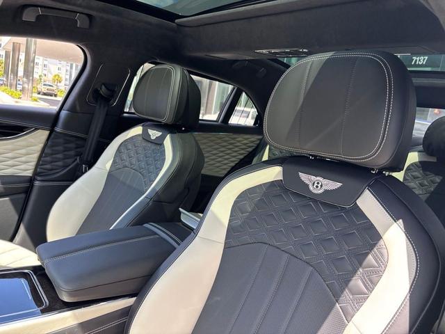 Photo of 2024  Bentley Flying Spur