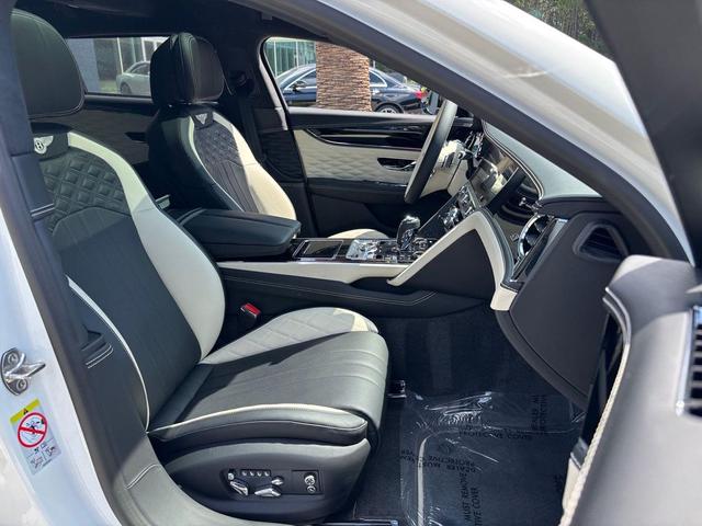 Photo of 2024  Bentley Flying Spur