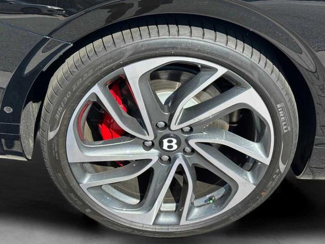 Photo of 2025 Beluga Bentley Continental GT