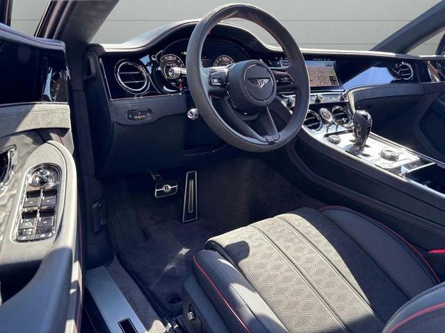 Photo of 2025 Beluga Bentley Continental GT