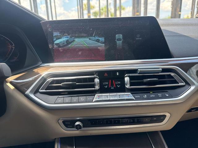 Photo of 2022 White Metallic BMW X5