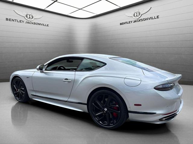 Photo of 2025 Moonbeam Bentley Continental GT